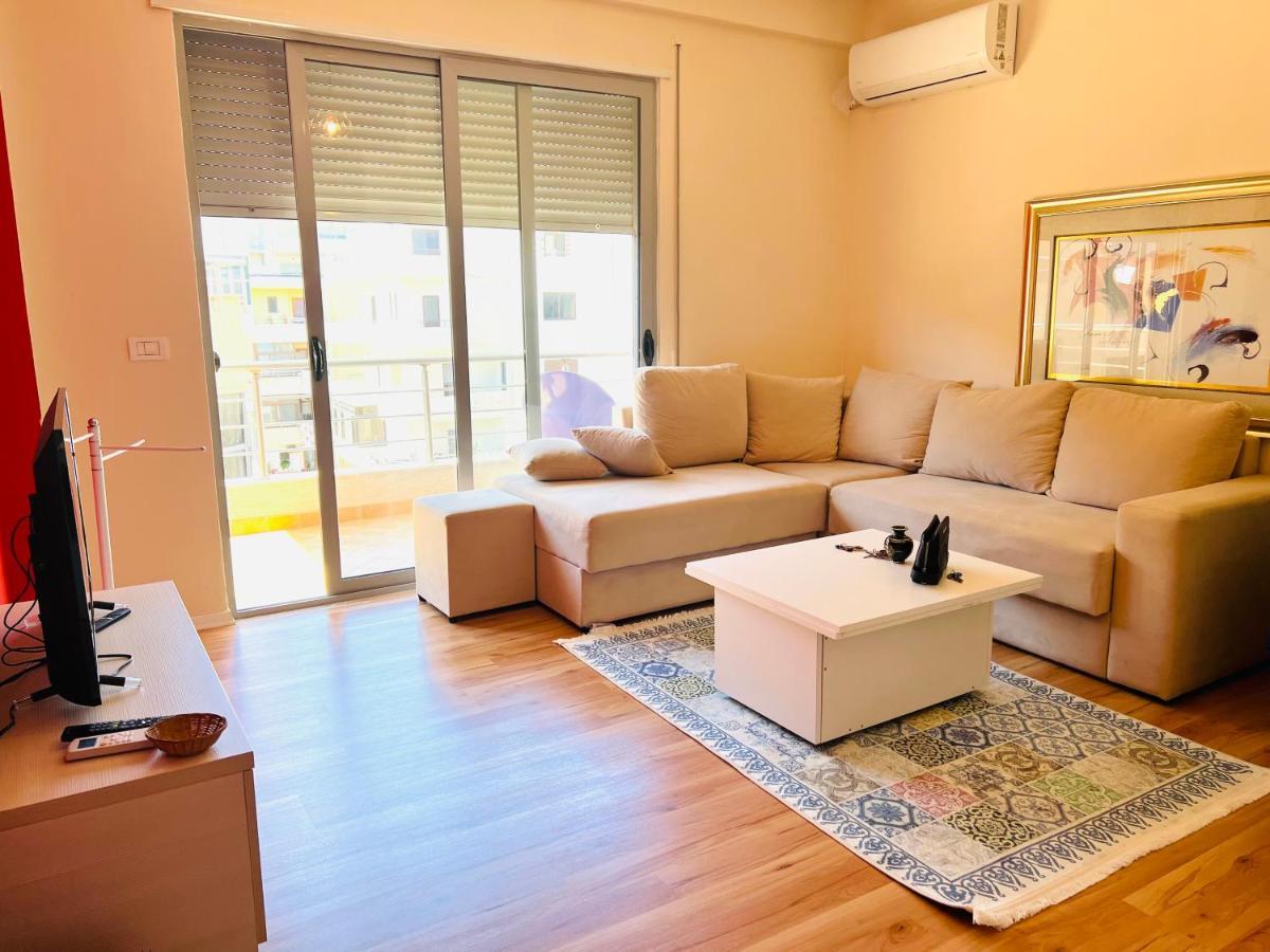 Blue City Apartment Дуррес Екстер'єр фото