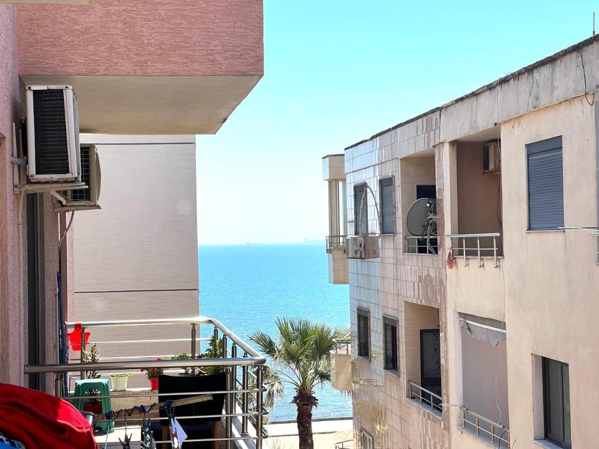 Blue City Apartment Дуррес Екстер'єр фото